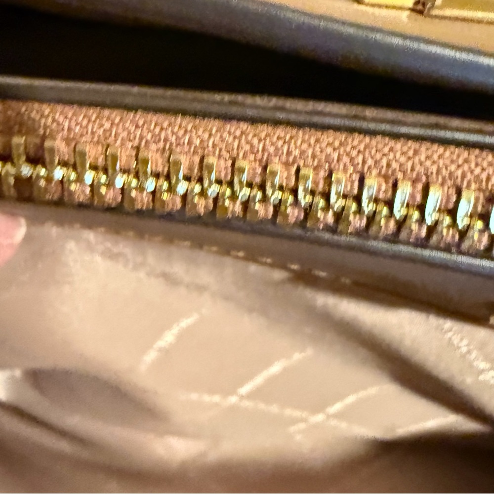 Michael Kors Whitney Medium Quilted Chain shoulder Tote bag in luggage tan. - Picture 9 of 15